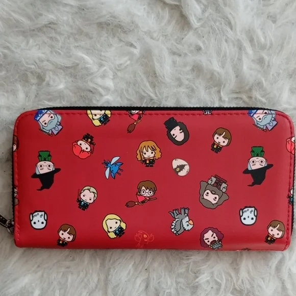 Loungefly Red Harry Potter Character Wallet - Picture 2 of 3